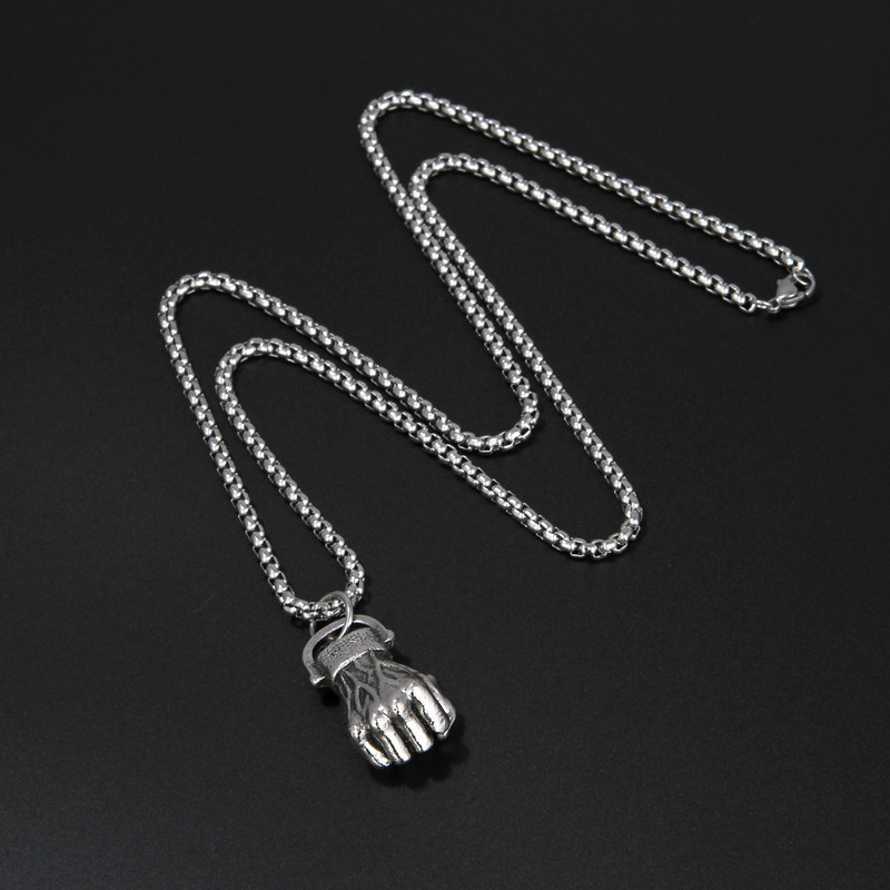 欧美流行合金饰品拳头项链龙蜘蛛吊坠挂件男女长毛衣链配饰钛钢链