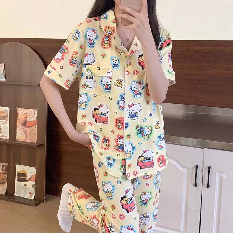D.M-202 Short-length car KT cat cardigan