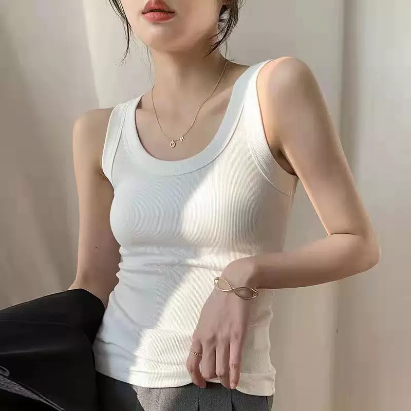 Summer thin knitted vest sleevless with a round collar, Chanel style
