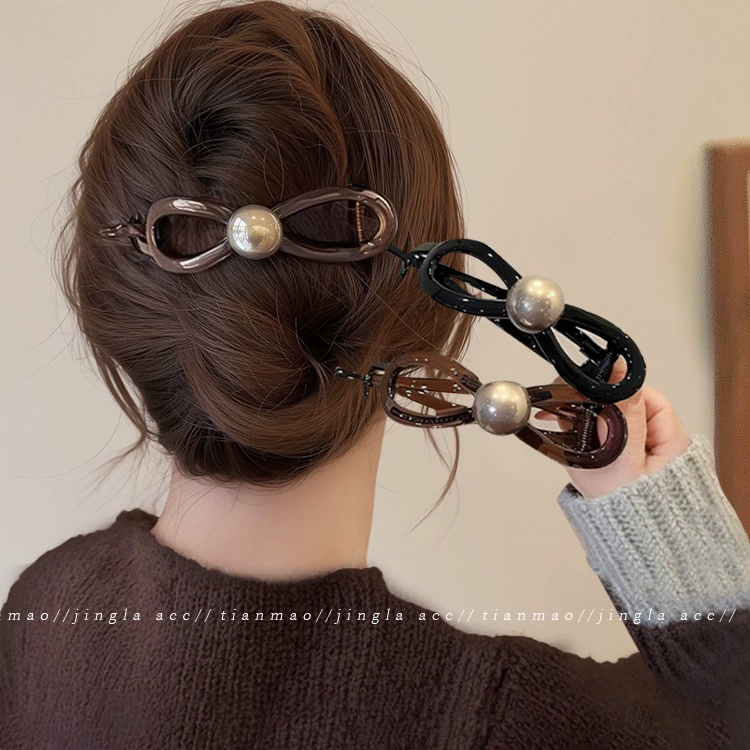 Элегантная жемчужная заколка-бабочка для женщин, новый стиль 2025 года, заколка для волос в форме акулы на затылке