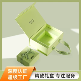 首饰包装;纸袋;其他礼品包装