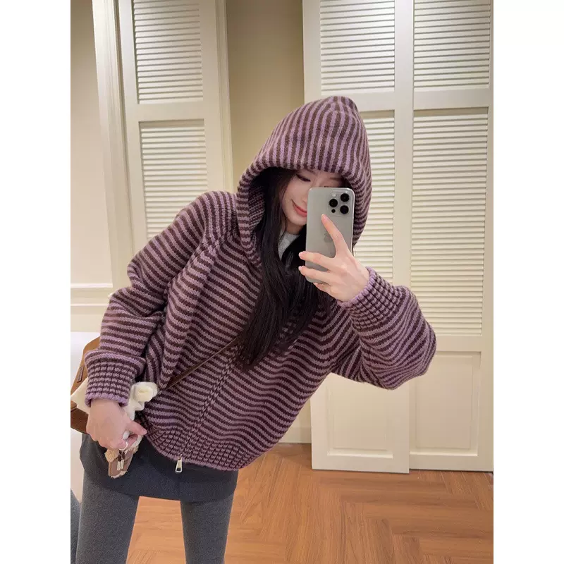跨境新款2025长袖上衣针织衫女冬条纹拉链开衫外套连帽保暖毛衣女