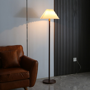 Nordic Simple Pleated Floor Lamp Creative Living Room Sofa Bedroom Bedside Nursing Floor Lamp Eye Protection Lamp with Dimming