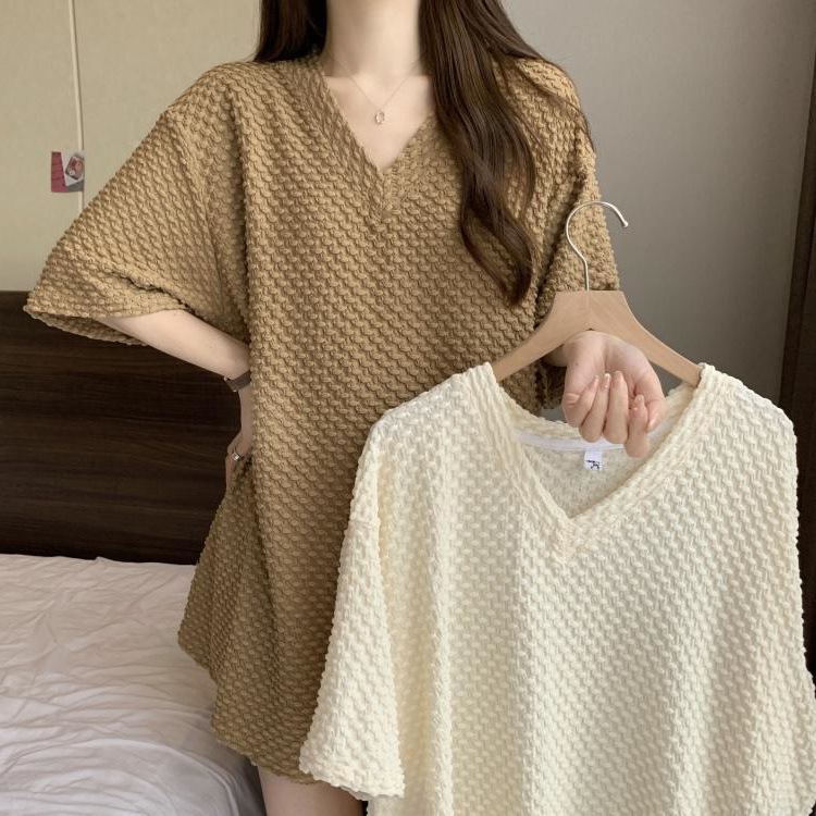Lazy Style Large Size Pure Color V Neck Short-sleeved T-shirt for Fat Women 150kg SuMMer ins Versatile Loose Mid-length Top Lazy Style Large Size Pure Color V Neck Short-sleeved T-shirt for Fat Women 150kg SuMMer ins Versatile Loose Mid-length Top