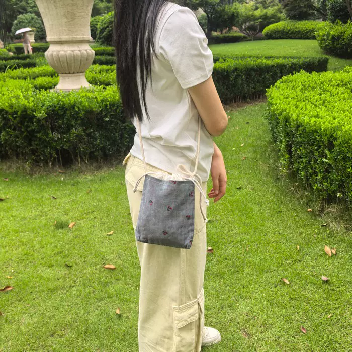 广州棉质手机包高级感小型斜挎包迷你专用搭配汉服小包 