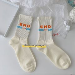 Korean-inspired Insta-style letter socks for men and women, white couple pair, student casual ankle-length leg-shaping socks