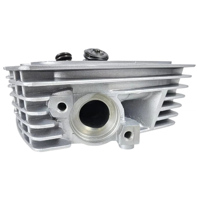Motorcycle Engine Parts Suitable for Xin Da Zhou Honda Cbf150 Gl150 Cylinder Head and Cylinder Head Assembly