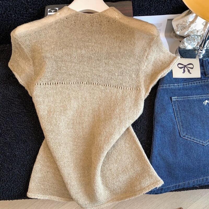 Gentle Style Half-High Collar Flutter-Sleeve Knit Top for Women, New Spring/Summer Soft Hollow-Out Patchwork Slim-Fit Thin Base Shirt