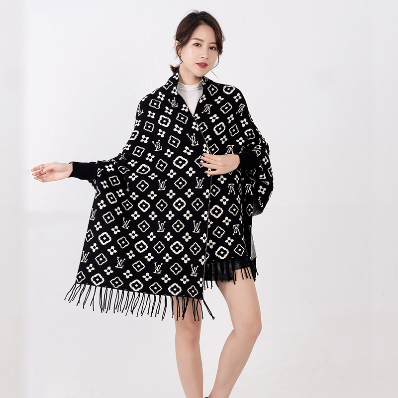 外贸秋冬女装流苏时尚韩版披肩保暖印花斗篷方巾宽松大版女上衣潮