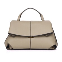 �羳POLENE΢Ц��б�������������Ƥ����Ů��С���r������μ��