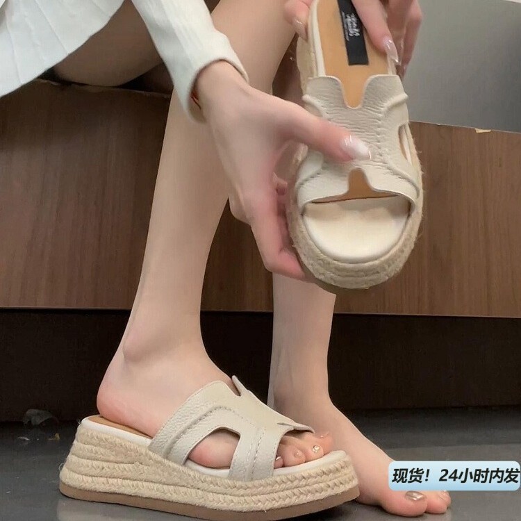 大量入荷しました!インナー身長アップモデル8cm2025新作サンダルレディース夏ハーフドラッグプラットフォーム厚底ハイヒールサンダル|undefined