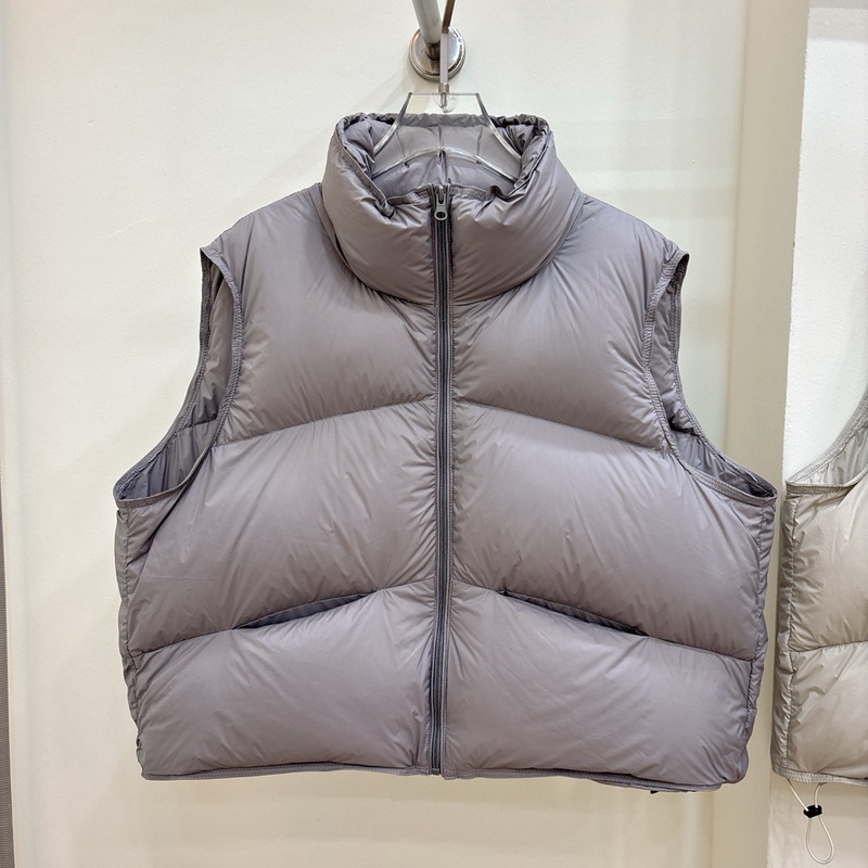 2025 Winter New Korean Style down Vest Women's Short Thickeneded Warm 90 White Duck down Fashion Classy Waistcoat Trend