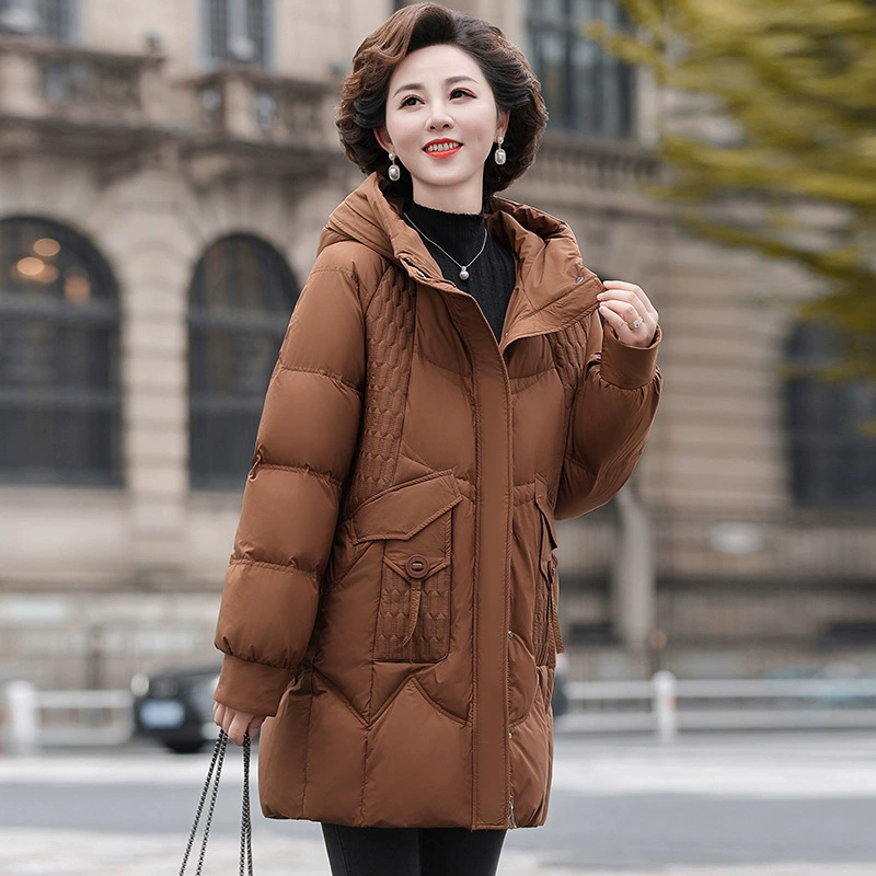 2024 пуховик женская зимняя длинная версия с капюшоном новый маленький человек корейская мода утолщенная белая утка пуховик женская