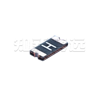 1206L110THYR 美国进口力特PPTC贴片自恢复保险丝 H 1.1A 8V 3216