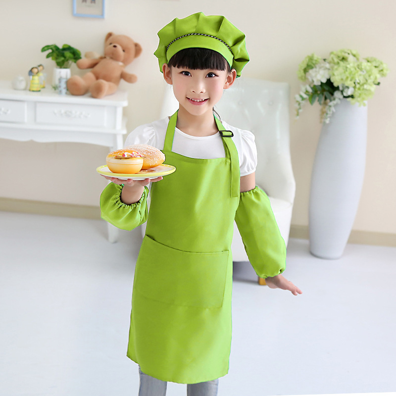 children apron goods in stock advertisement apron Child train mechanism Art gallery kindergarten Burqa logo wholesale