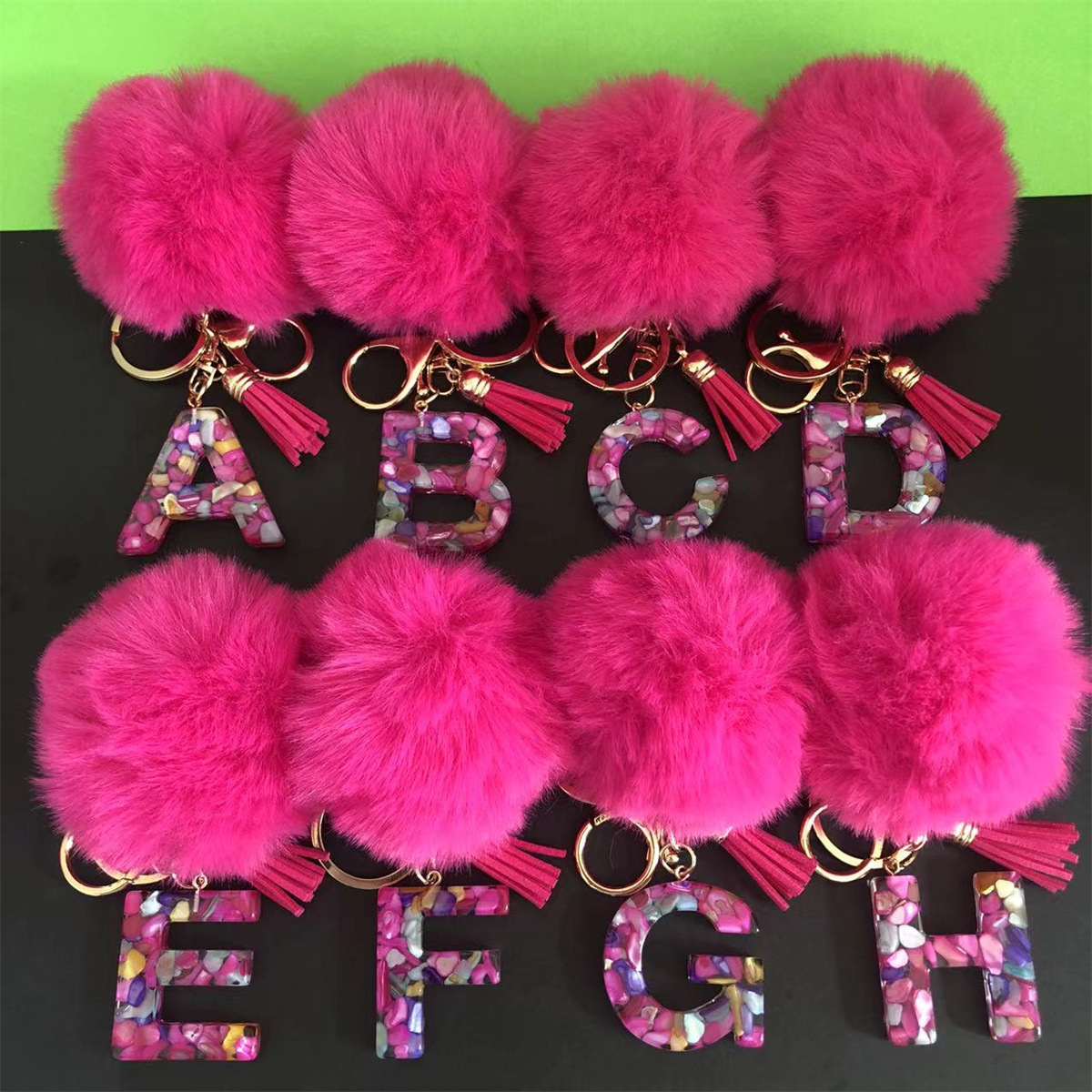 32g Weight Bag Pendant, Keychain Classification 1 Piece Quantity Holiday, Party Occasion Resin Material Letter, Hairball Pattern Unisex Gender Simple Style, Commute Style Simple Style Commute Letter Hairball Resin Unisex Bag Pendant Keychain 无