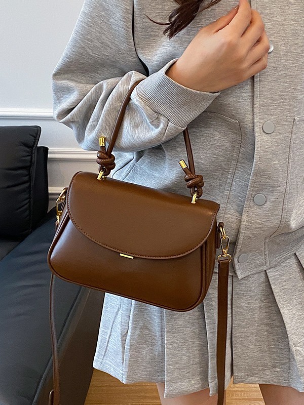Bolso para mujeres 2025 nuevo cross-border de alta calidad textura versátil bolso portátil de color sólido de moda de viaje mochila