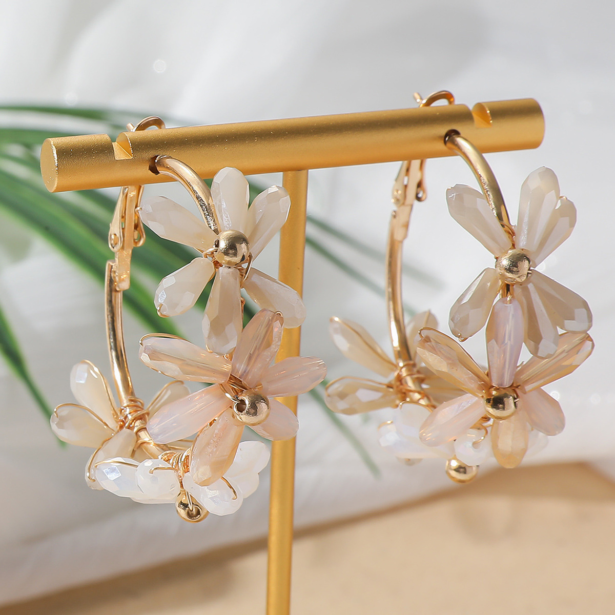 20g Weight 304 Stainless Steel Ear Needle Material Earrings Classification 1 Pair Quantity Holiday, Travel Occasion Artificial Crystal Material Flower Pattern All Seasons Season Women's Gender Vacation, Classic Style Style 1 Pair Vacation Classic Style Flower Artificial Crystal Earrings 11