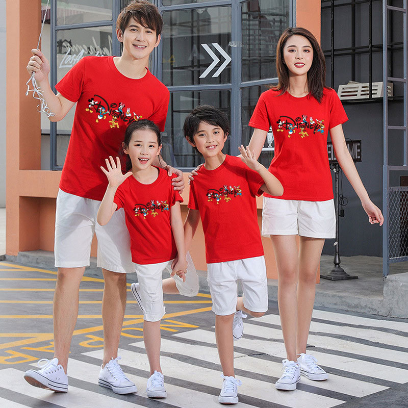模特-红色
