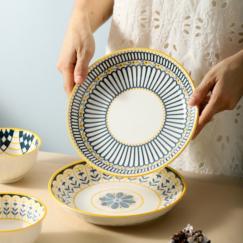 Conjunto de platos de cerámica de alto valor de estilo japonés esmaltado Bohemia reubicación regalos de eventos de la compañía