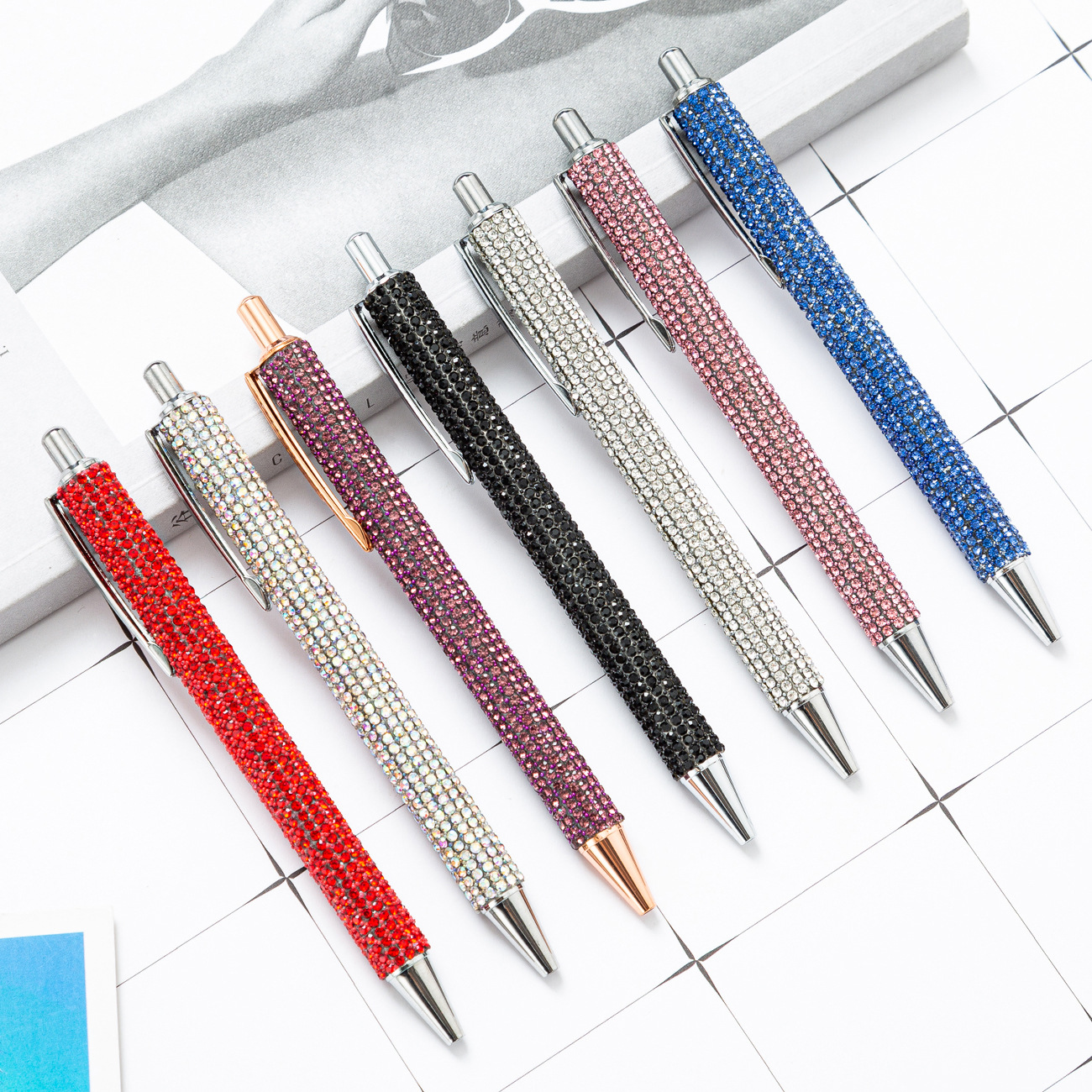 Metal Encrusted Pen with Drilling Function, Diamond Heart Diamond Ballpoint Pen, Creative Student Stationery Exclusive Pen, Amazon Cross-border