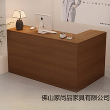 ���y̨С�ͷ��b���䁺��s��̨Ů�b����Ժǰ̨��̨�F���Ӵ�һ��