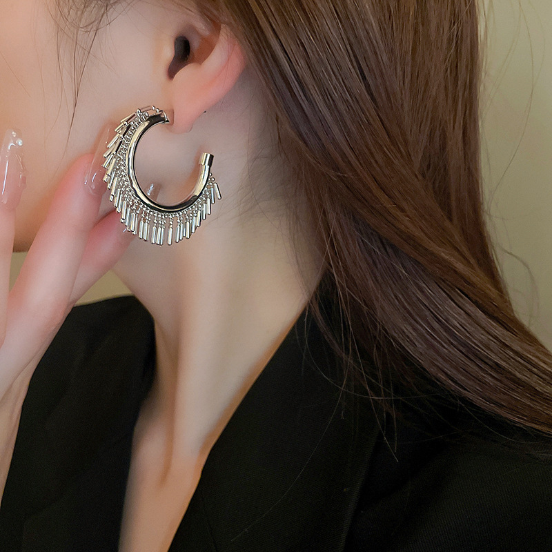 Plating Design 1 Pair Retro Exaggerated C Shape Plating Copper 18k Gold Plated Ear Studs