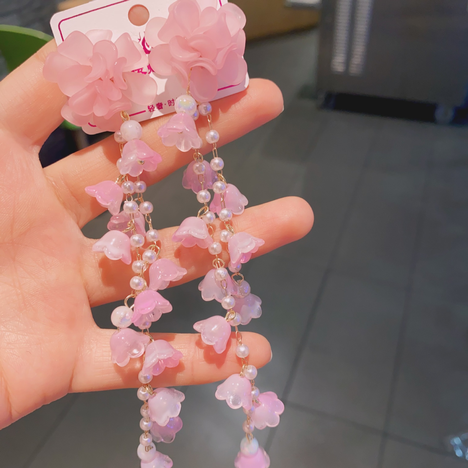 Elegant Flower Arylic Imitation Pearl Drop Earrings display picture 6