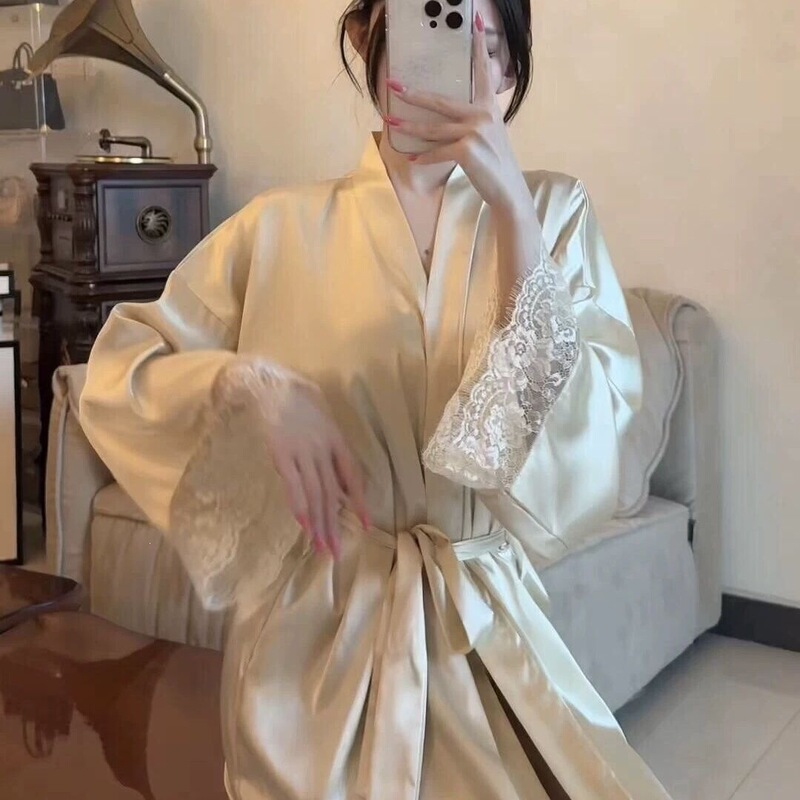 Elastic Satin Luxury Dressing Gown in the Same Style as a Noble Lady, Sexy Long Nightgown for Tall Individuals, Loose Spring/Summer Long-Sleeve Lace Bathrobe