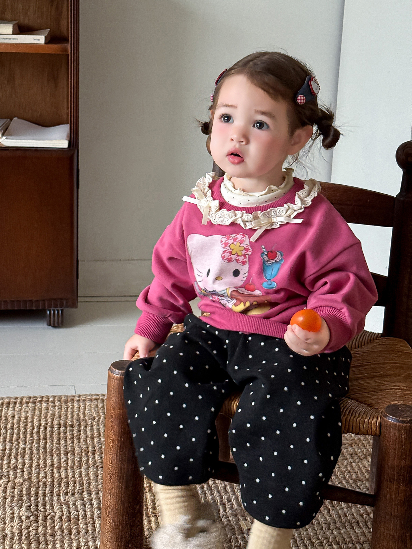 Sugar Pear ropa infantil camiseta de niña otoño invierno 2025 nuevo medio cuello camiseta de base para niños chaqueta ropa de bebé image 6