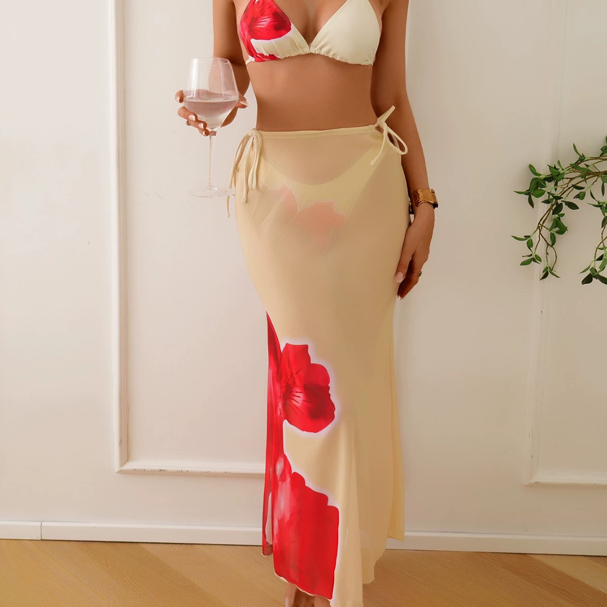 2025 AliExpress Европейский и американский новый сексуальный трехкомпонентный купальник для женщин, горячий весенний отдых, пляжный комплект с юбкой, трансграничный Temu