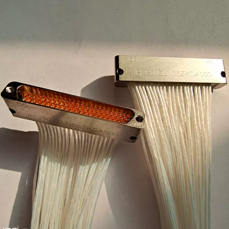 机械寿命长达2000次的锦宏牌低插拔力矩形连接器J30JZN66ZKCA000