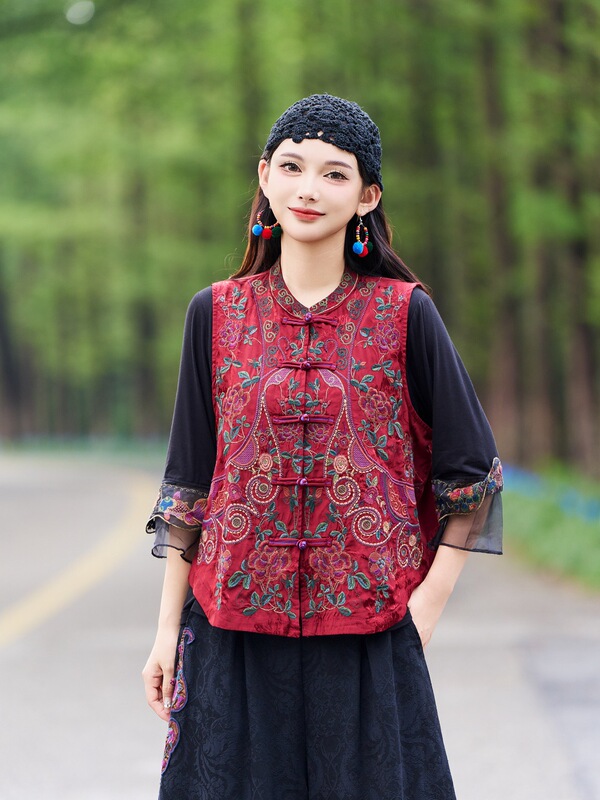 2025秋季民族风重工刺绣小立领坎肩无袖缎面女式里布老钱风马甲|undefined