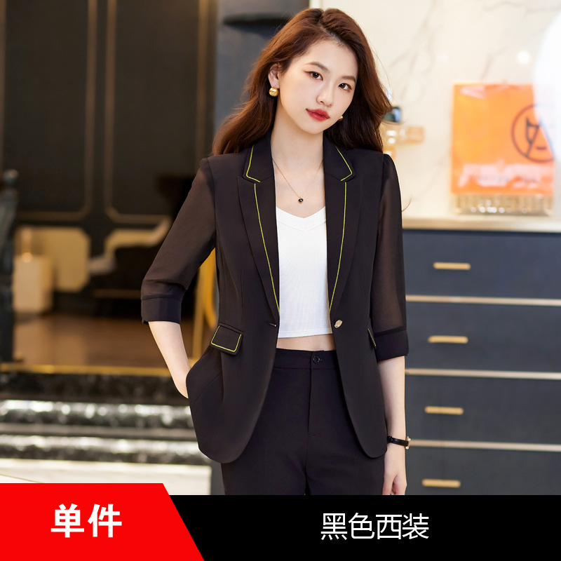 Black jacket XN9711