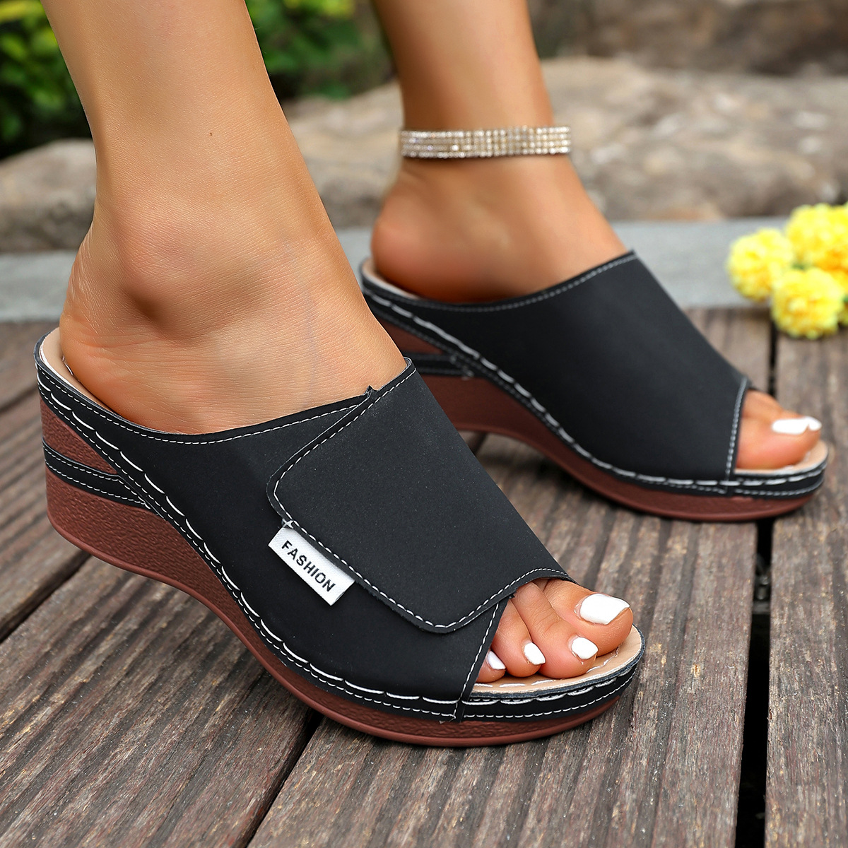 Summer New Style Women's Wedge Sandals Plus Size Thick Sole Peep Toe Outerwear_voghion.com