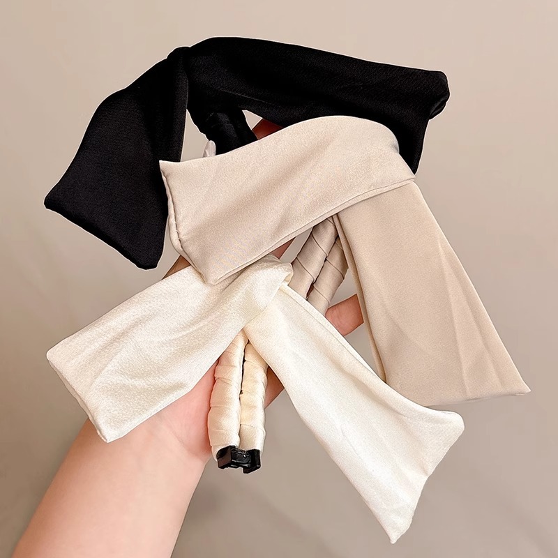 Orejas de conejo coreano de alto nivel de sensibilidad perfumada broca de cabello para mujeres detrás de la cabeza 2024 nuevo artefacto de cola de caballo simple adornos de cabello