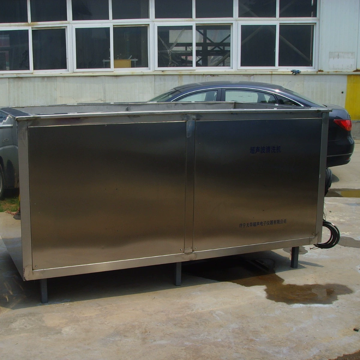 Большая машина ультразвуковой чистки 12000W-25000W частей блока двигателя обсаливая и descaling машина чистки