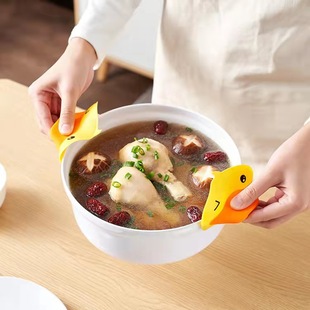 Factory direct creative kitchen yellow duck silicone anti-scalding clip duckbill heat insulation pad heat insulation sleeve yellow duck anti-scalding clip