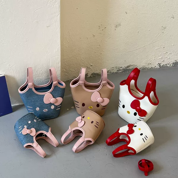 Korean-style cute and unique Hello Kitty hand-held bucket bag, new Japanese-style simple and versatile shoulder and crossbody bag