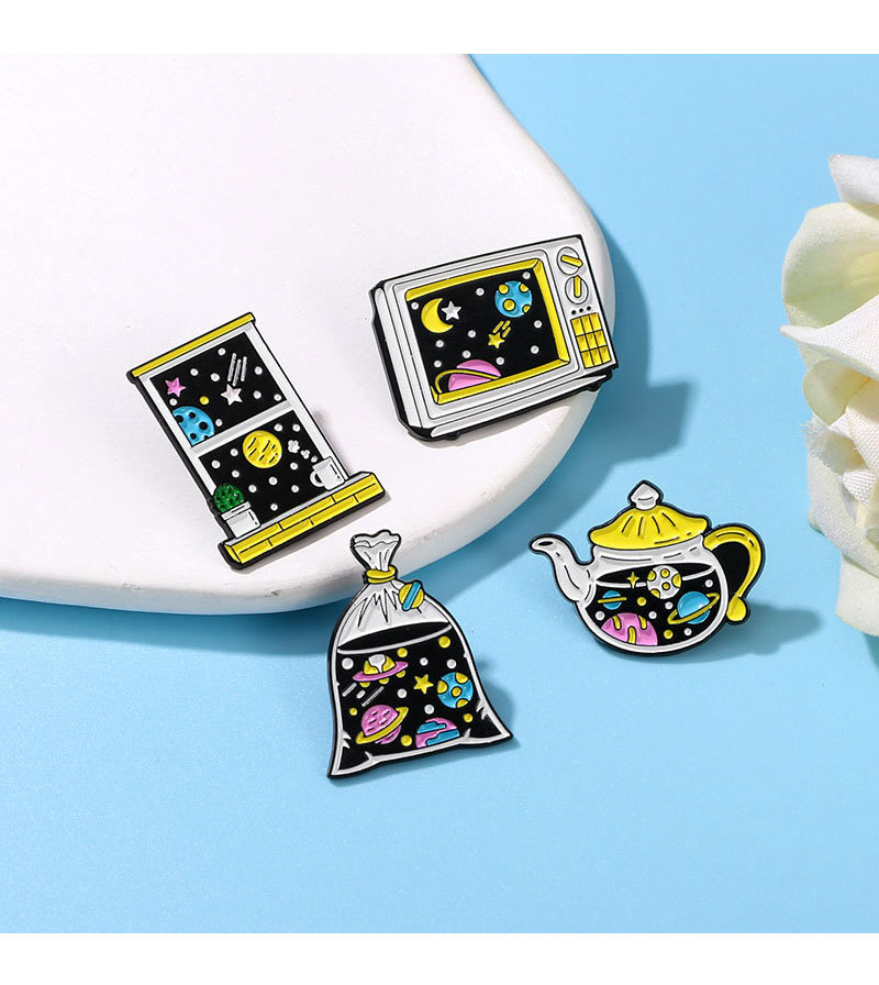 Universe, Starry Sky Pattern Cute Modern Style Pin Universe Starry Sky Alloy Enamel Unisex Brooches