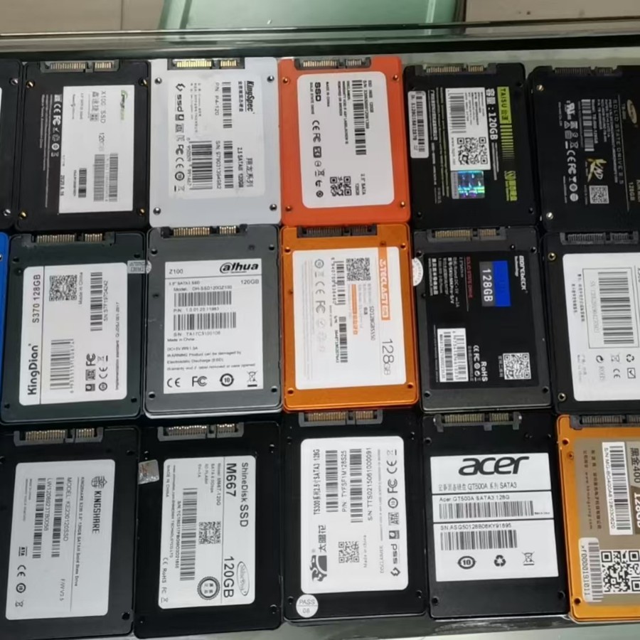 2.5 düymlük SATA SSD disk 128GB 250GB 500GB