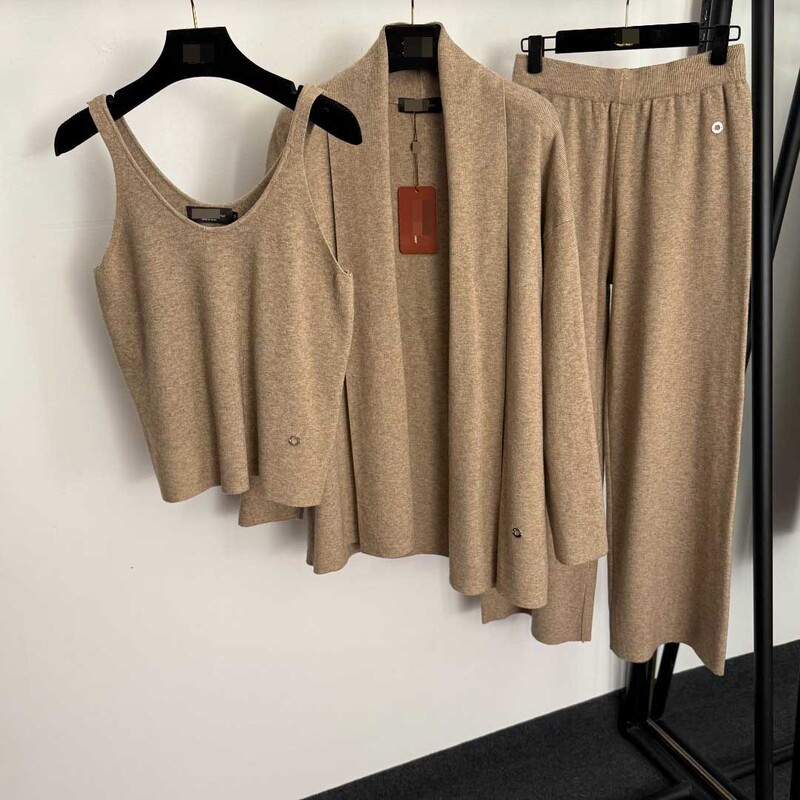 New knitted three-piece set with metal ring decoration: camisole + knitted cardigan + high-waisted wide-leg pants