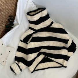 韩范条纹经典复古洋气的宽黑白条纹粗针毛衣男女童套头高领针织衫