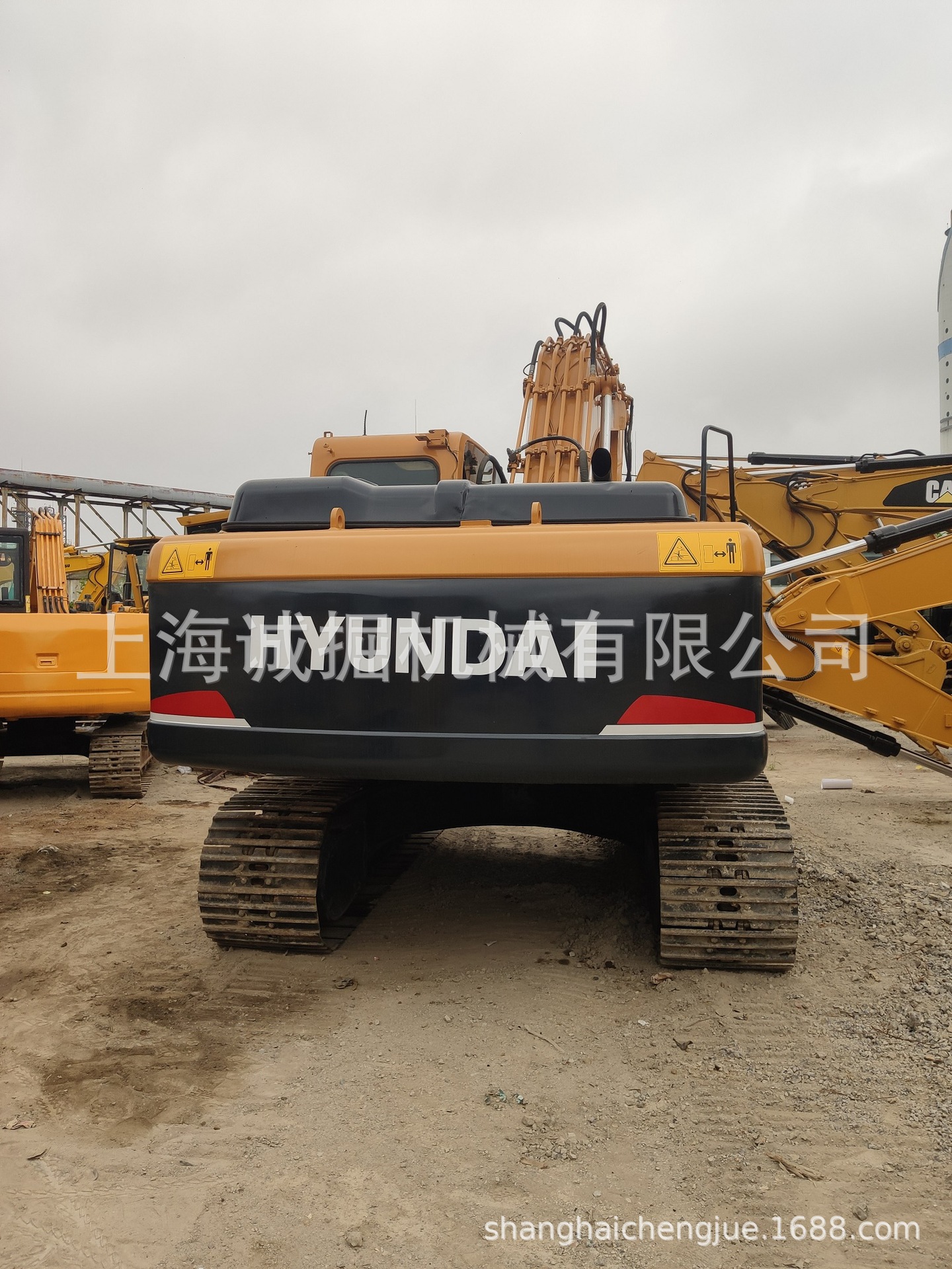 二手挖掘机现代现代215-9现代220  中型20吨  现货出售