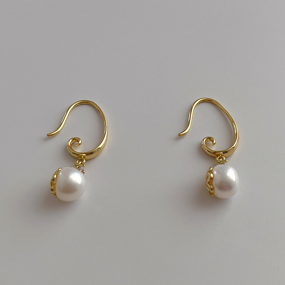 Fashion Round Copper Inlay Pearl Zircon Drop Earrings 1 Pair