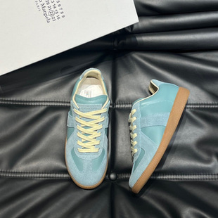 2025 New Retro Casual Leather Sneakers Men's Shoes