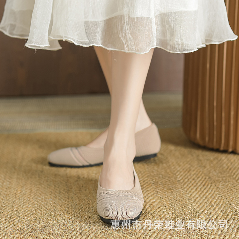 Japanese princess shoes 2023 New woven breathable comfortable flat shoes square toe knitted slip-on peas shoes