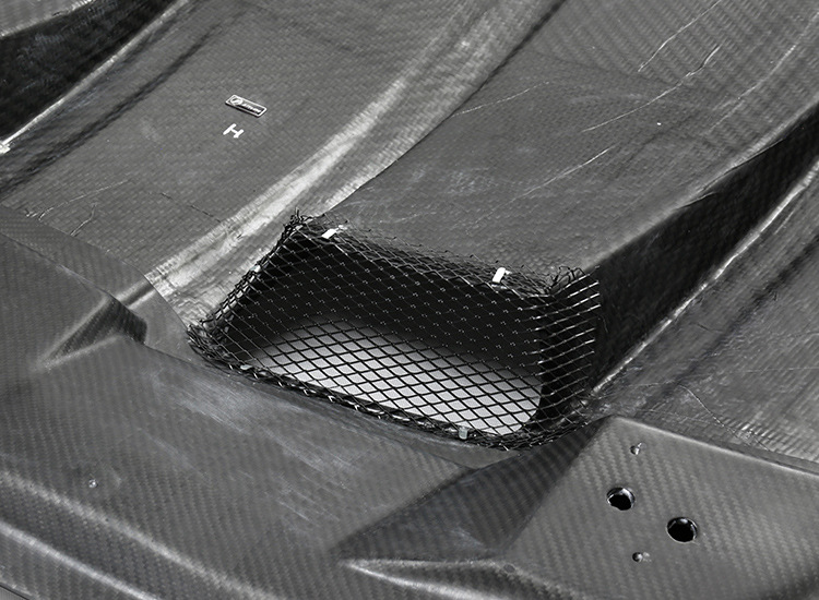 Suitable for Bmw G80 G81 M3 G82 G83 M4 Modified Dry Carbon Fiber Engine Hood