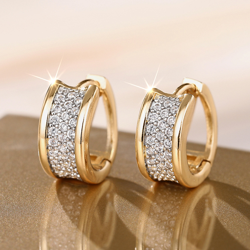Boucles d'oreilles créoles en zircon haut de gamme chic_voghion.com