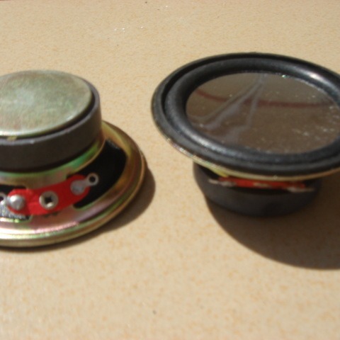 供应50MM外磁拉深32磁锅底音箱4欧3瓦喇叭